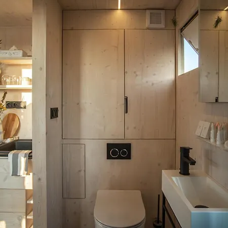 Glamping Jezeroooo Prága