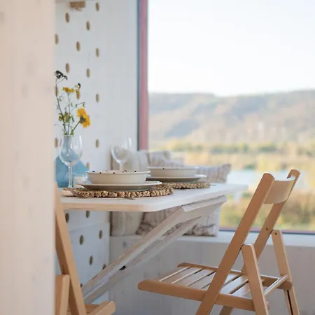 Glamping Jezeroooo Prága