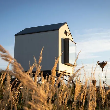 Glamping Jezeroooo Lipence Prague