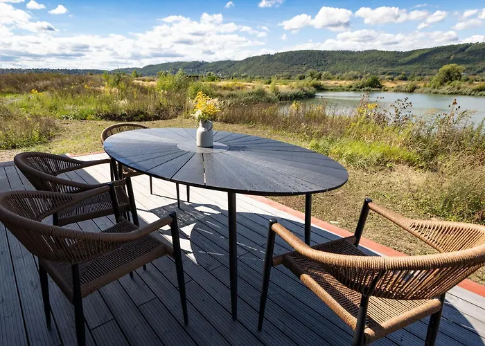 مكان تخييم Glamping Jezeroooo Lipence