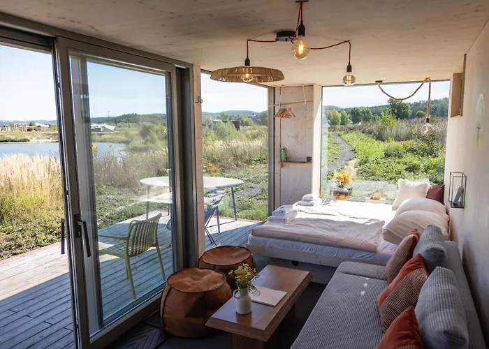 مكان تخييم Glamping Jezeroooo Lipence *