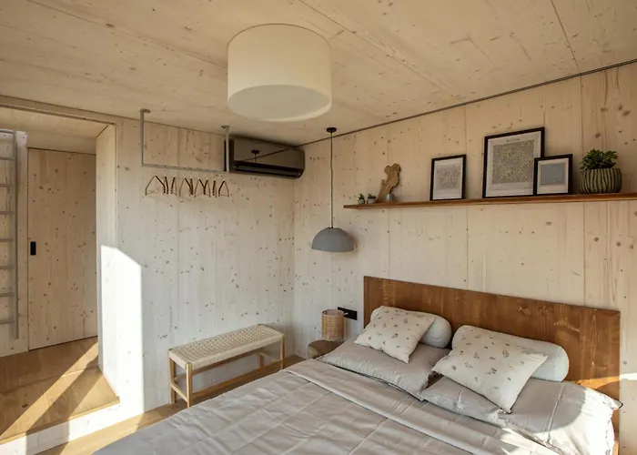 Glamping Jezeroooo Lipence Camping